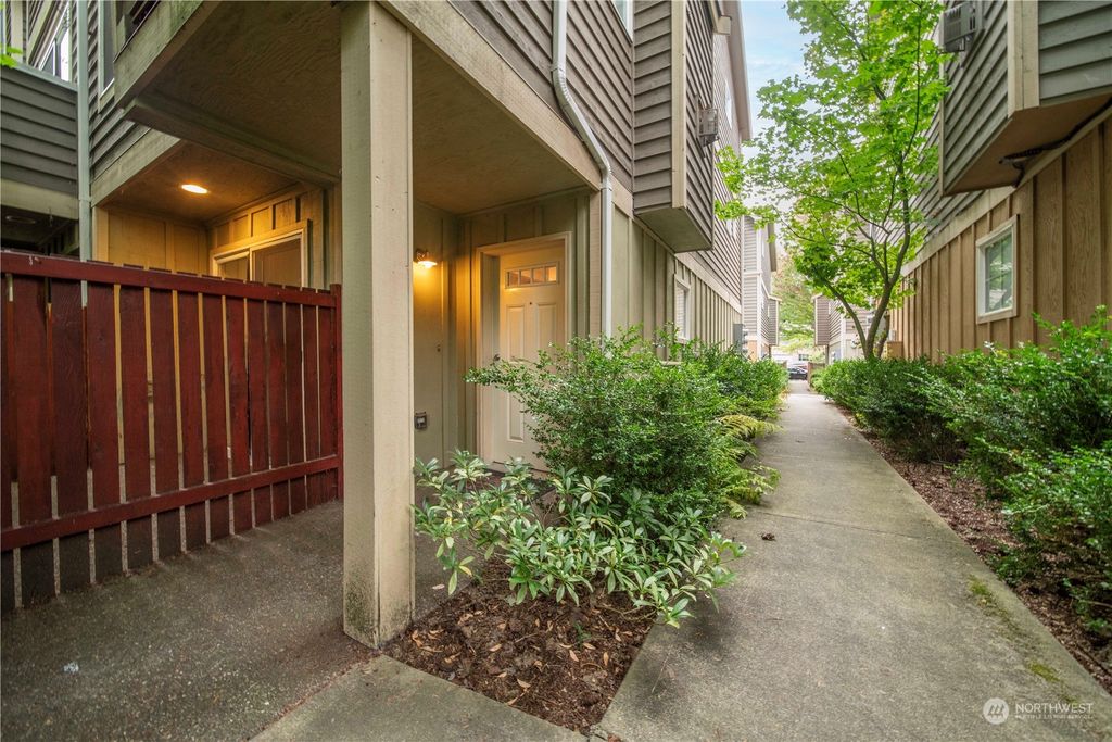 Photo of 310 N 138th Street, Seattle, WA 98133 (MLS # 2169478)