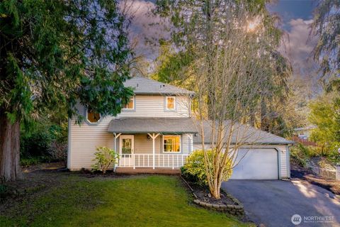 Photo of 4905 24th Avenue SE, Lacey, WA 98503 (MLS # 2469791)