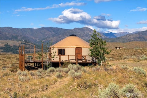 Photo of 35 Chewuch Heights Road, Winthrop, WA 98862 (MLS # 2543267)