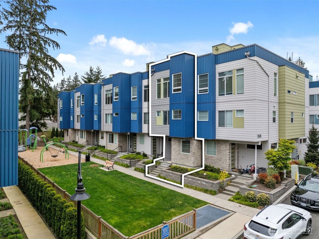 Photo of 7629 NE 122nd Court #7, Kirkland, WA 98034 (MLS # 2469121)