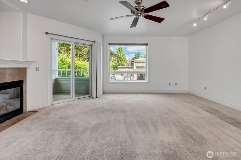 275 E Sunset Way 1A