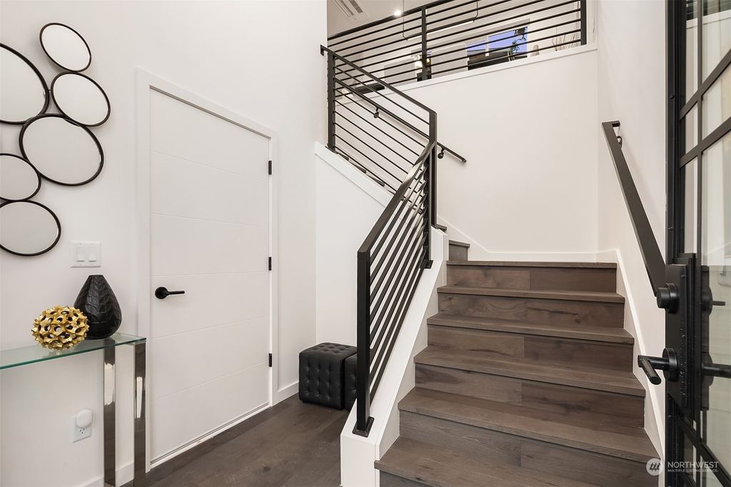 Photo of 7514 20th Avenue SW, Seattle, WA 98106 (MLS # 2015535)