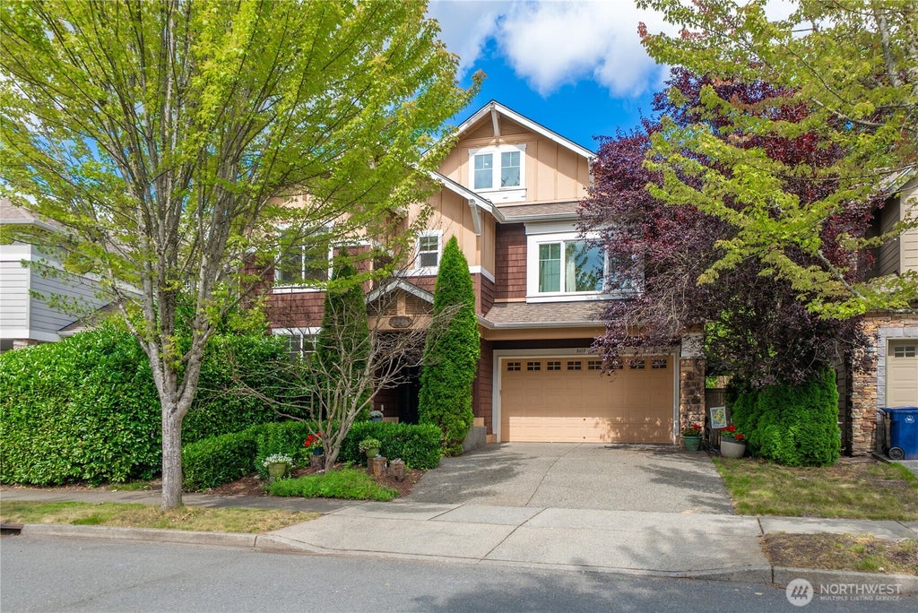 Photo of 8610 Leitz Avenue SE, Snoqualmie, WA 98065 (MLS # 2584002)