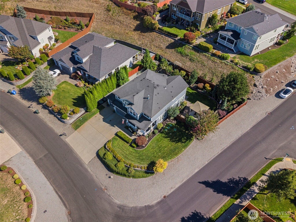 Photo of 8213 172nd Avenue E, Sumner, WA 98390 (MLS # 2586058)