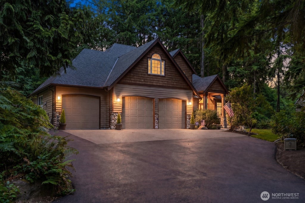 Photo of 32704 193rd Avenue SE, Kent, WA 98042 (MLS # 2577526)