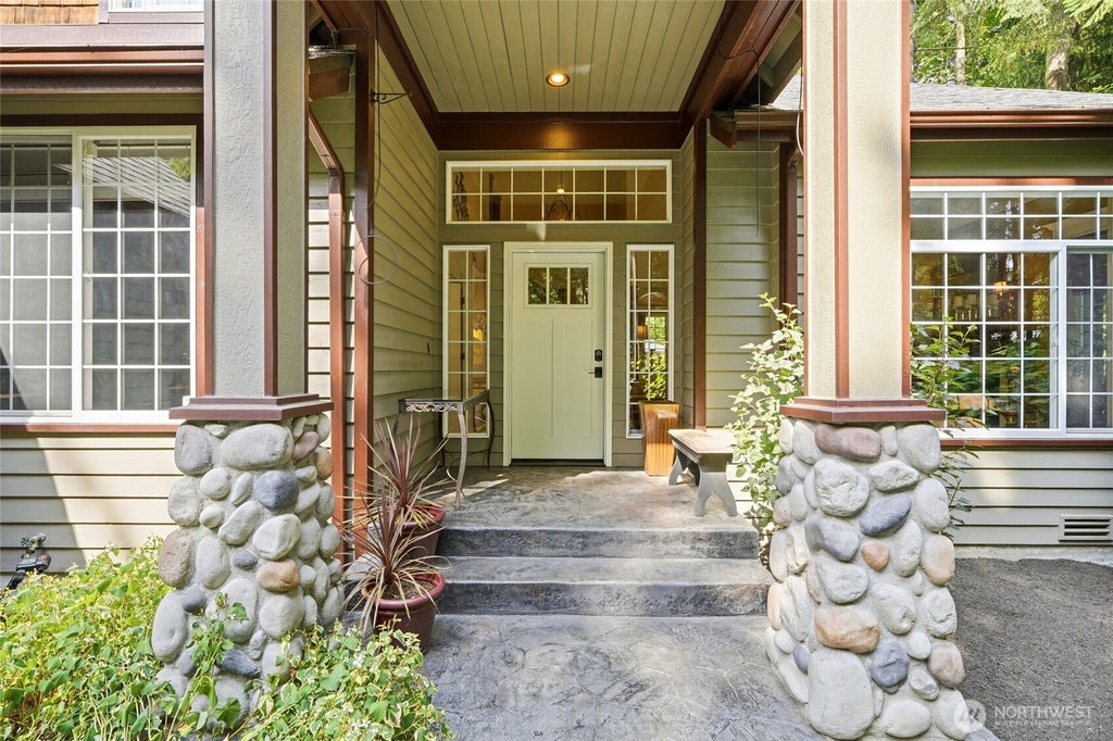 Photo of 32704 193rd Avenue SE, Kent, WA 98042 (MLS # 2577526)