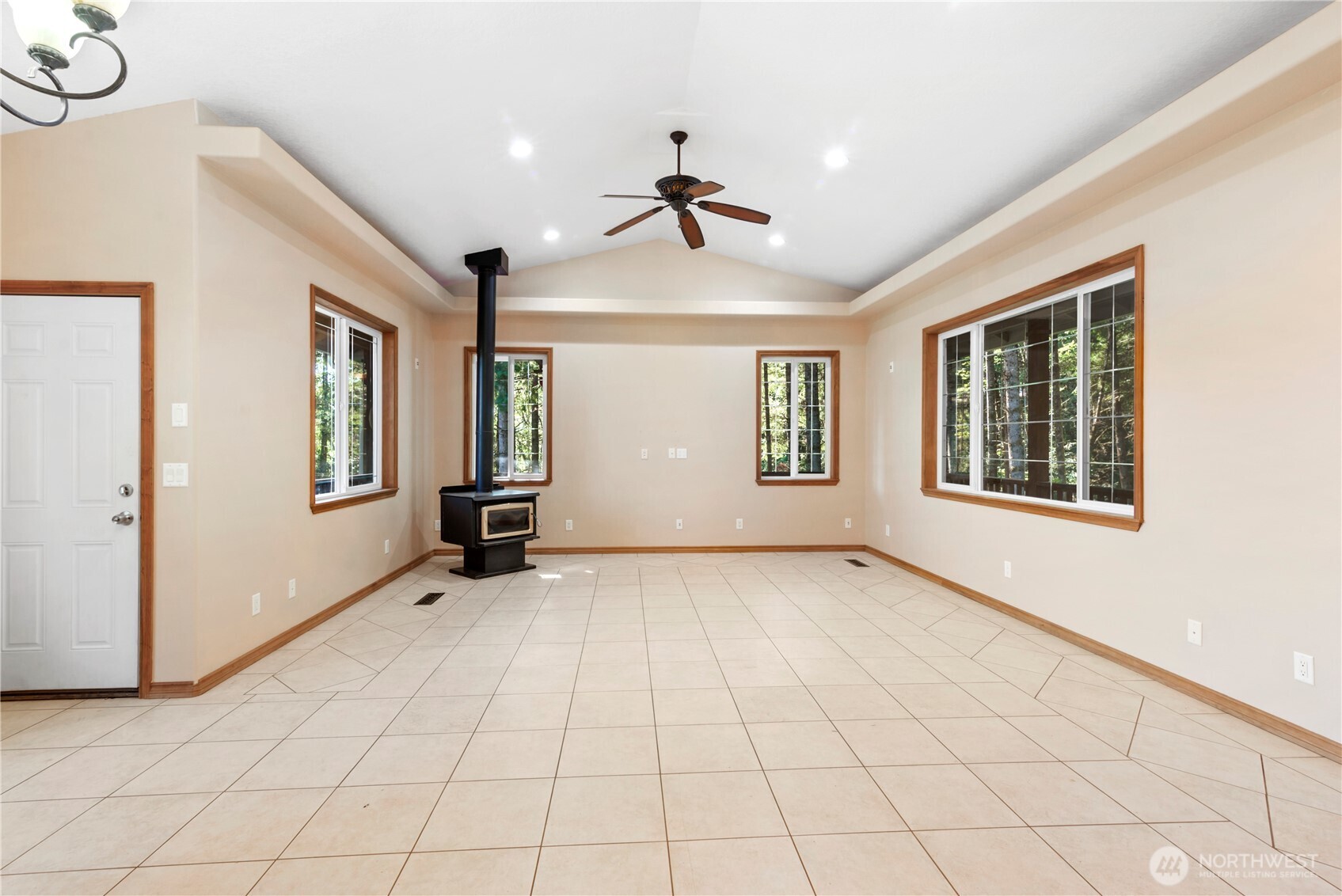 498 BRYANT HILL Road