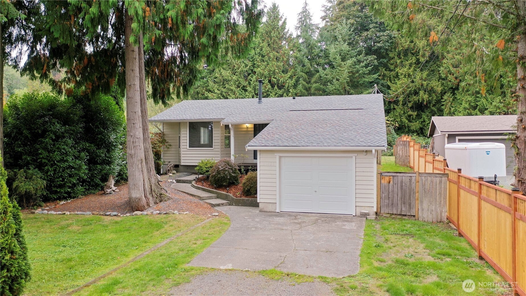 16420 W Lake Goodwin Road