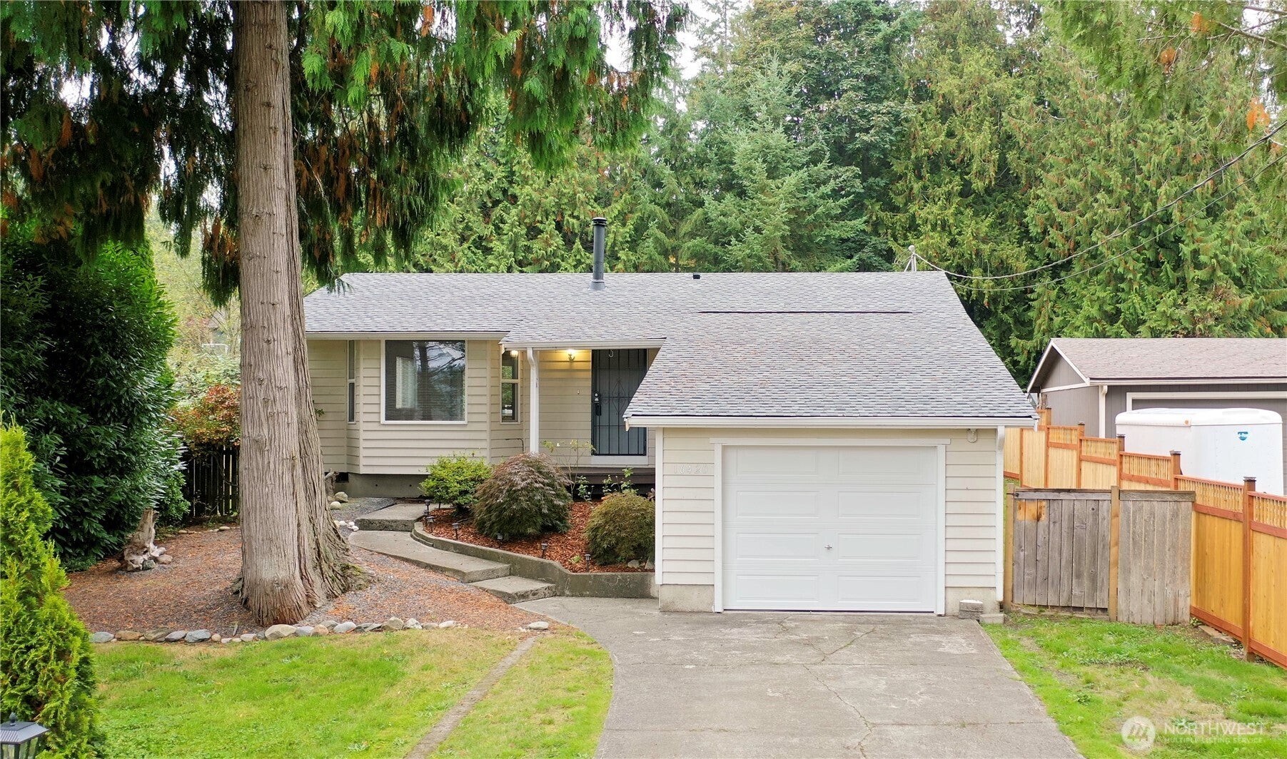16420 W Lake Goodwin Road