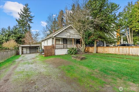 9007 Dayton Avenue N Seattle WA 98103