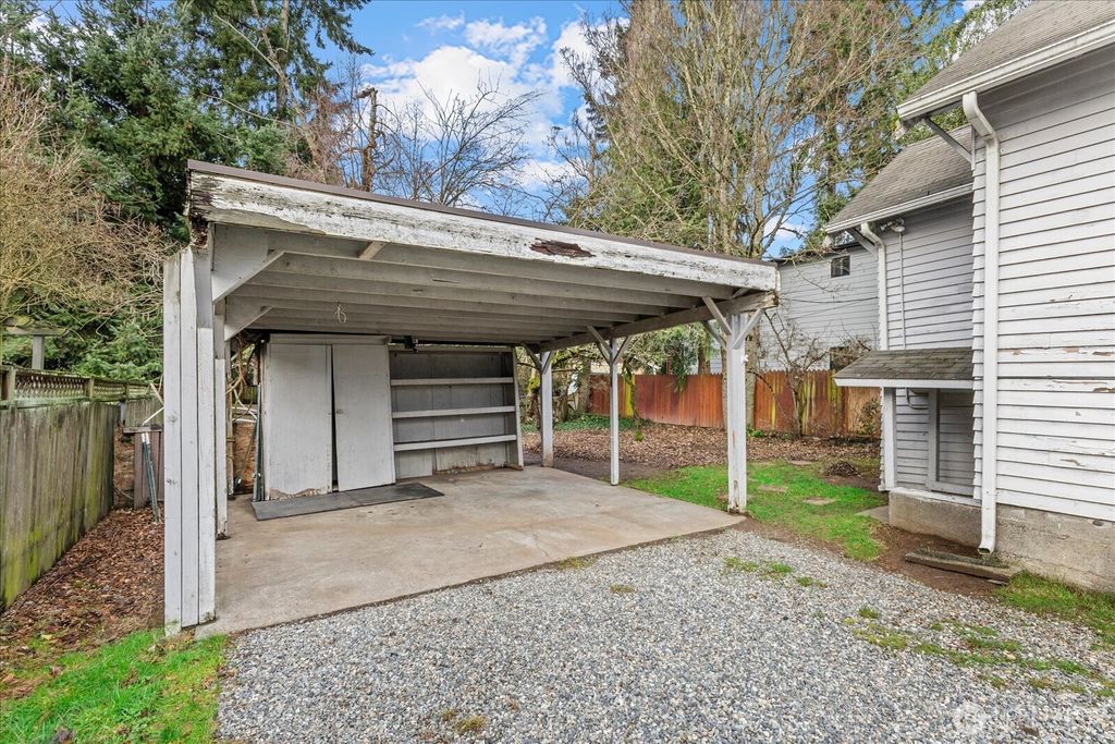 Photo of 9007 Dayton Avenue N, Seattle, WA 98103 (MLS # 2480682)