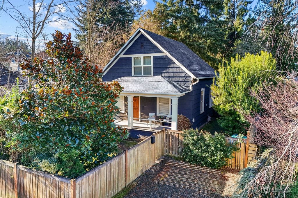 Photo of 9715 8th Avenue NW, Seattle, WA 98117 (MLS # 2327328)