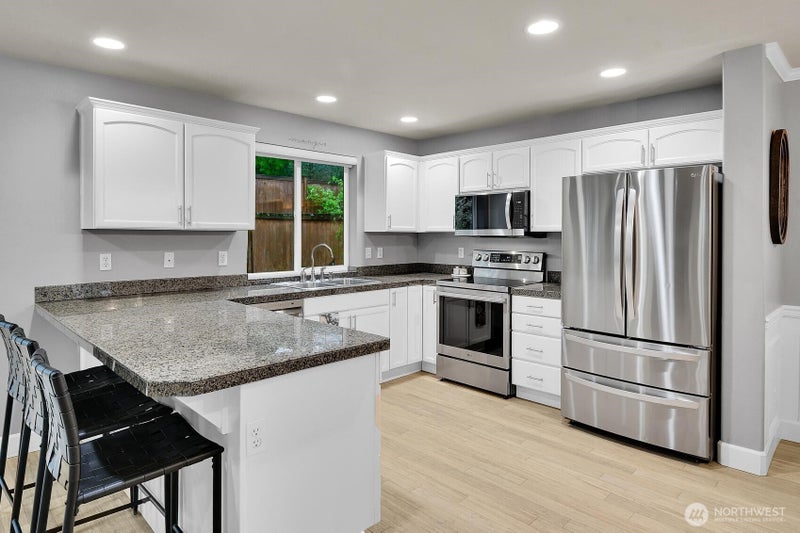 10116 28th Drive SE