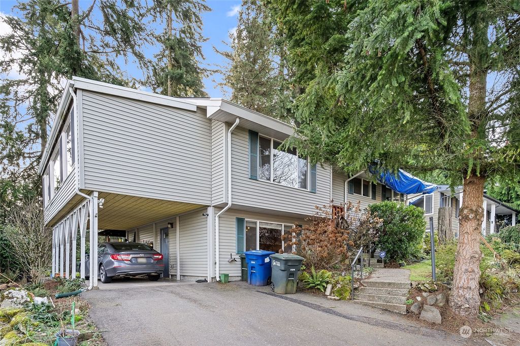 Photo of 4457 S 189th Street, SeaTac, WA 98188 (MLS # 2323592)