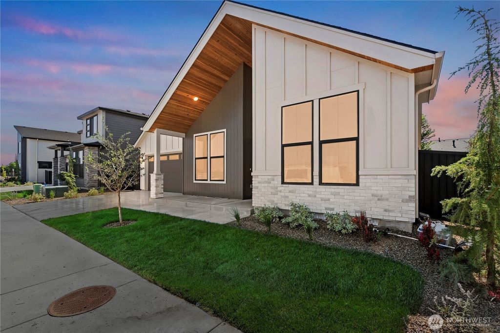 Photo of 16401 30th Avenue E #5, Tacoma, WA 98446 (MLS # 2451640)