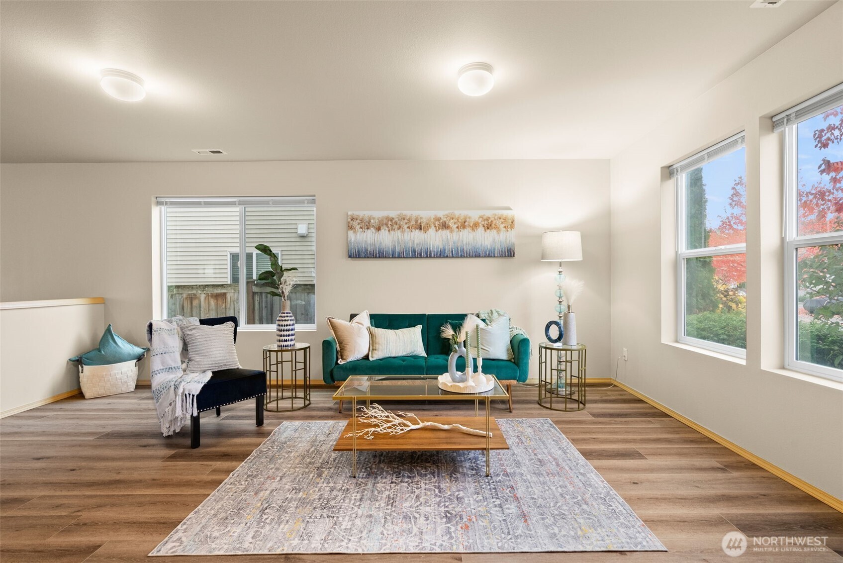 17709 Silver Creek Avenue E