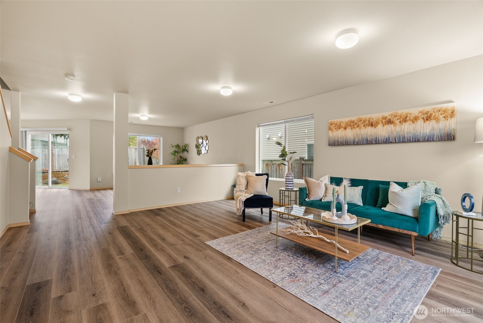 17709 Silver Creek Avenue E