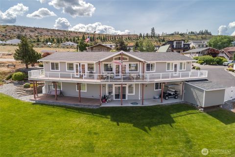 Photo of 275 E Emerson Drive, Orondo, WA 98843 (MLS # 2526328)