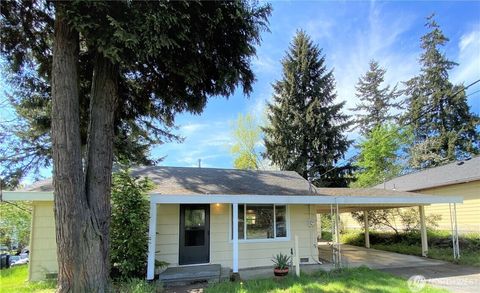 Photo of 4807 S 172nd Place, SeaTac, WA 98188 (MLS # 2517981)