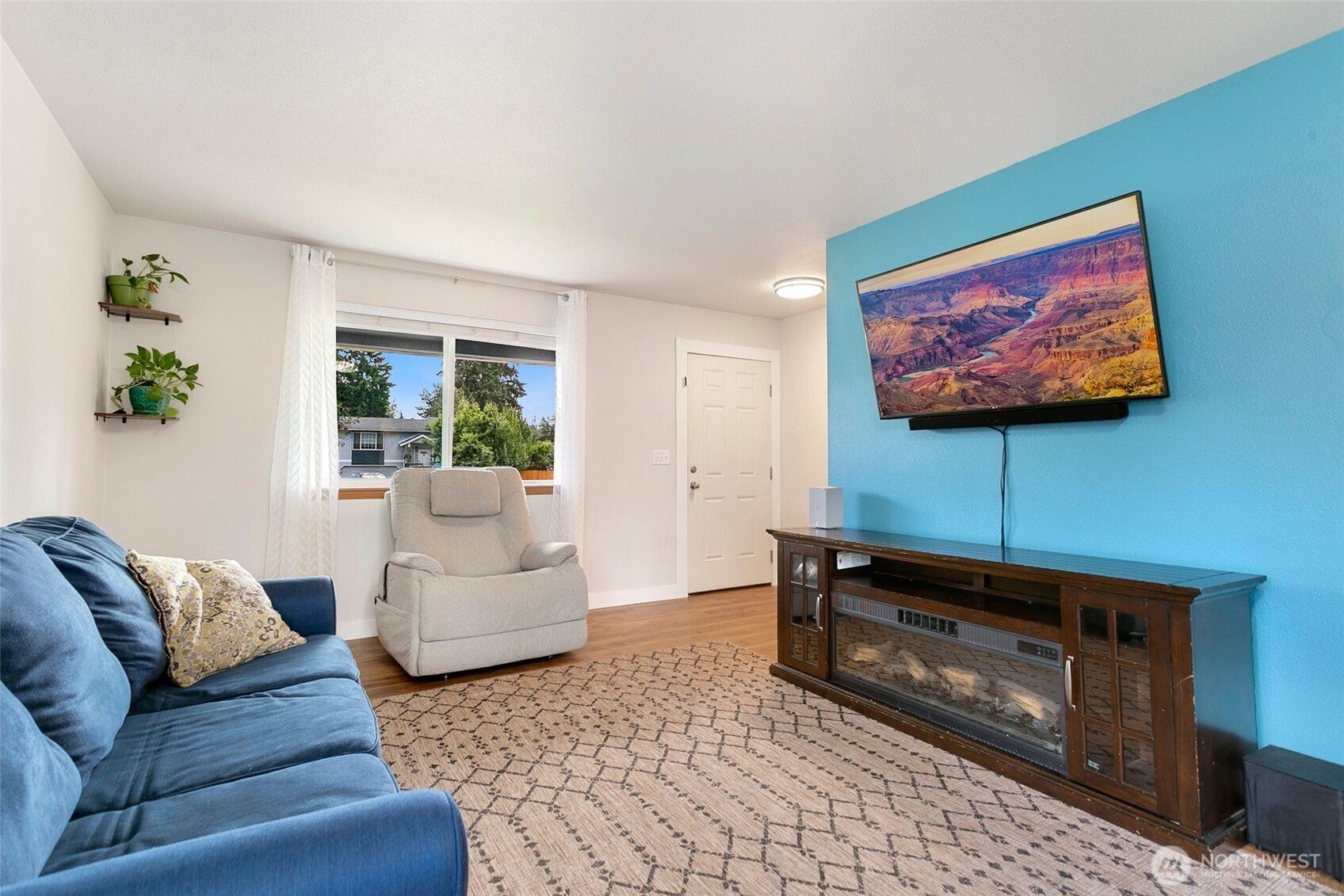 22207 126th Street E
