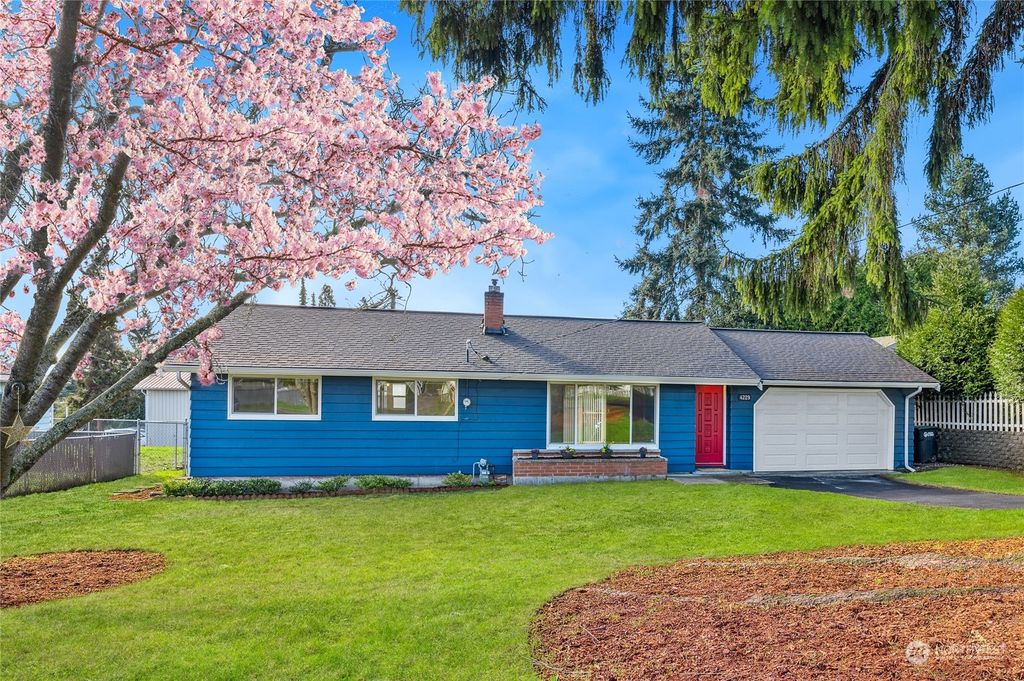 Photo of 4229 S 177th Street, SeaTac, WA 98188 (MLS # 2203792)