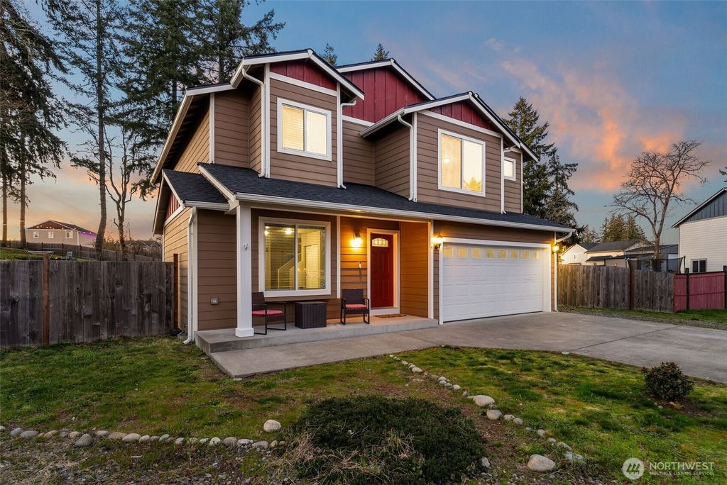 Photo of 114 Lillian Lane SE, Rainier, WA 98576 (MLS # 2502986)