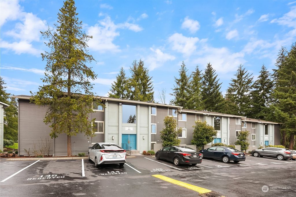 Photo of 4647 W Lake Sammamish Parkway SE #E302, Issaquah, WA 98027 (MLS # 2031490)