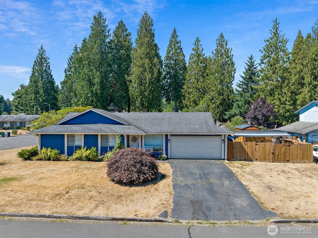 Photo of 6826 22nd Drive NE, Marysville, WA 98271 (MLS # 2415431)