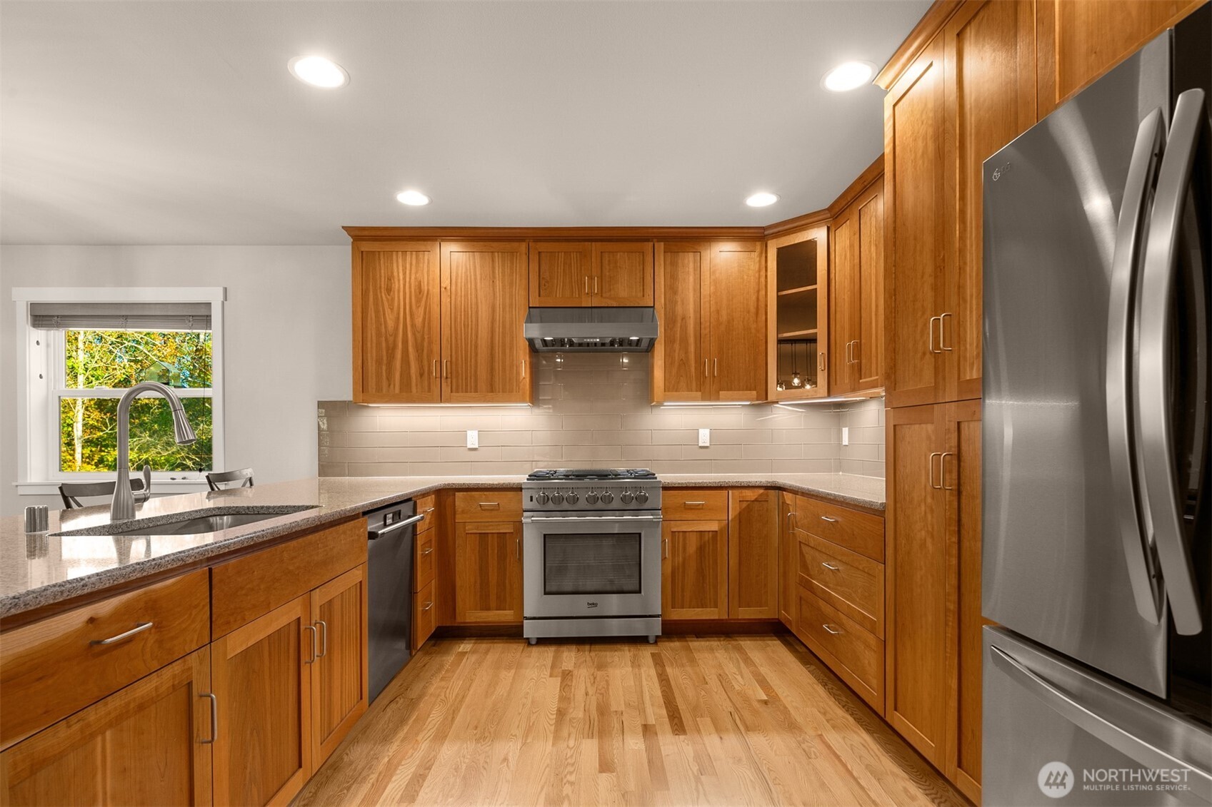 1021 154th St NW