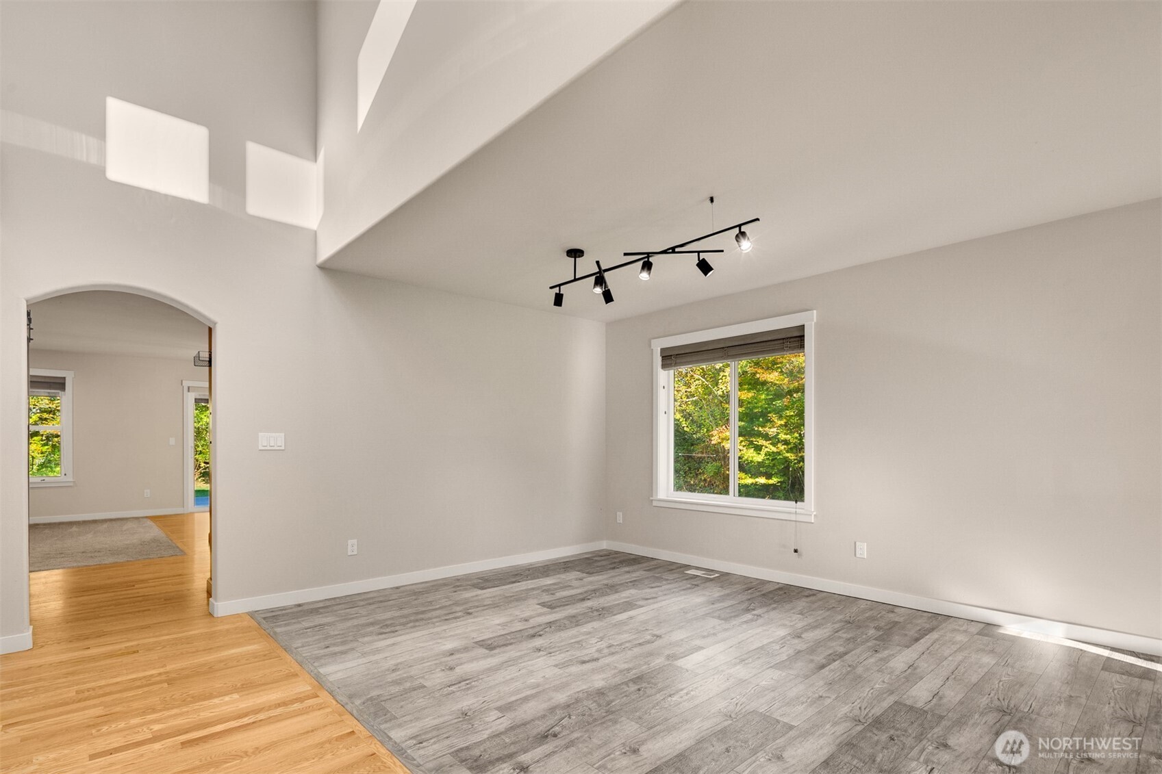1021 154th St NW
