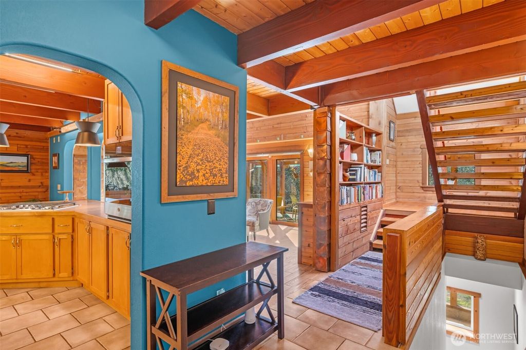 Photo of 1438 Ann Street NE, Olympia, WA 98506 (MLS # 2500537)