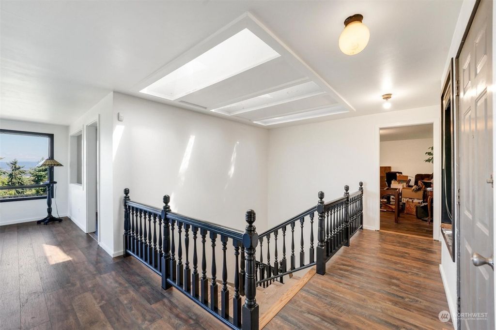 Photo of 10032 Occidental Avenue S, Seattle, WA 98168 (MLS # 2141470)