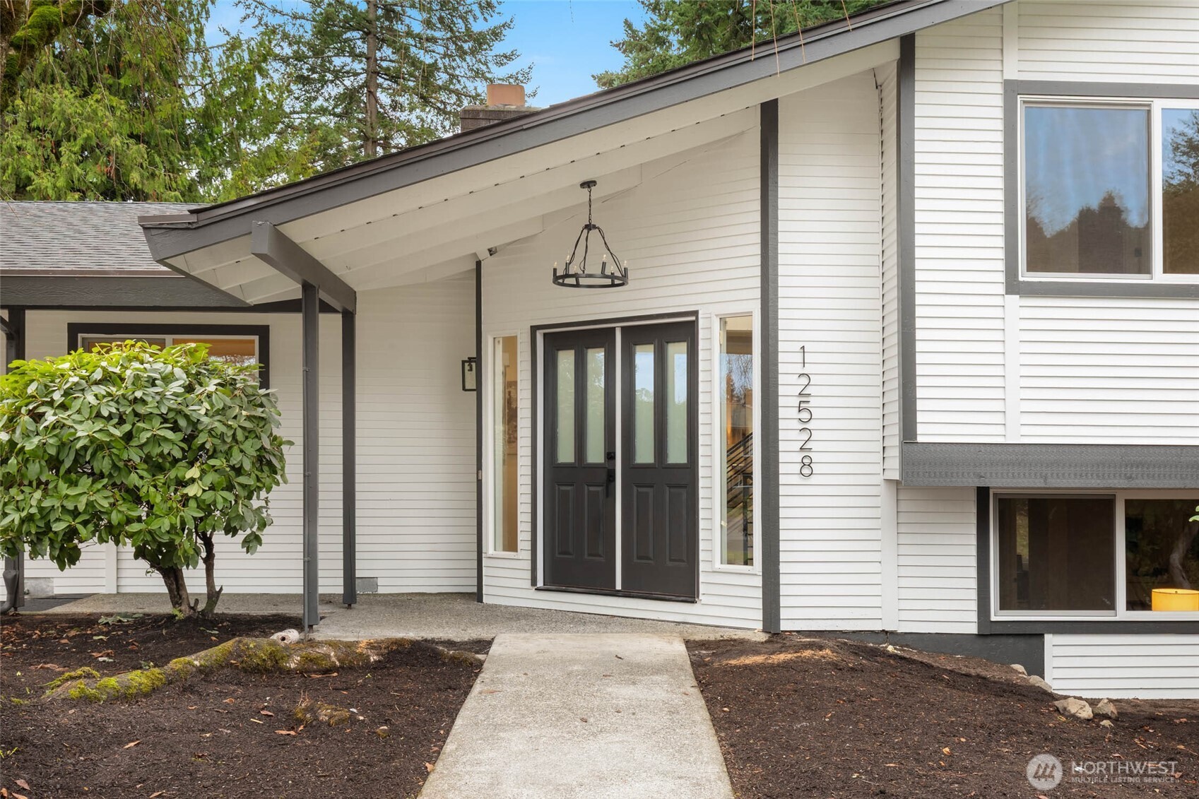 12528 SE 70th Street