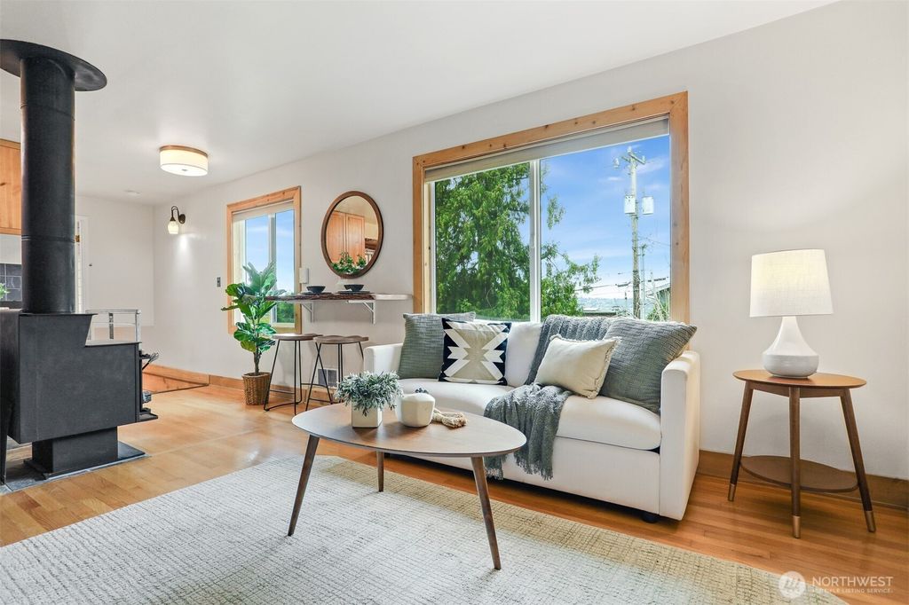 Photo of 4320 Palatine Avenue N, Seattle, WA 98103 (MLS # 2424275)