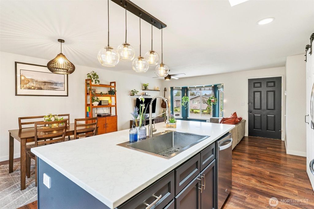 Photo of 6713 66th Drive NE, Marysville, WA 98270 (MLS # 2517225)