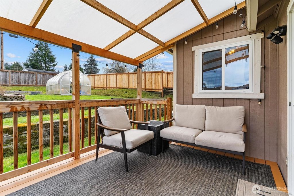 Photo of 6713 66th Drive NE, Marysville, WA 98270 (MLS # 2517225)