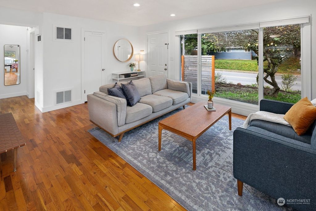 Photo of 3105 SW Barton Street, Seattle, WA 98126 (MLS # 2181805)