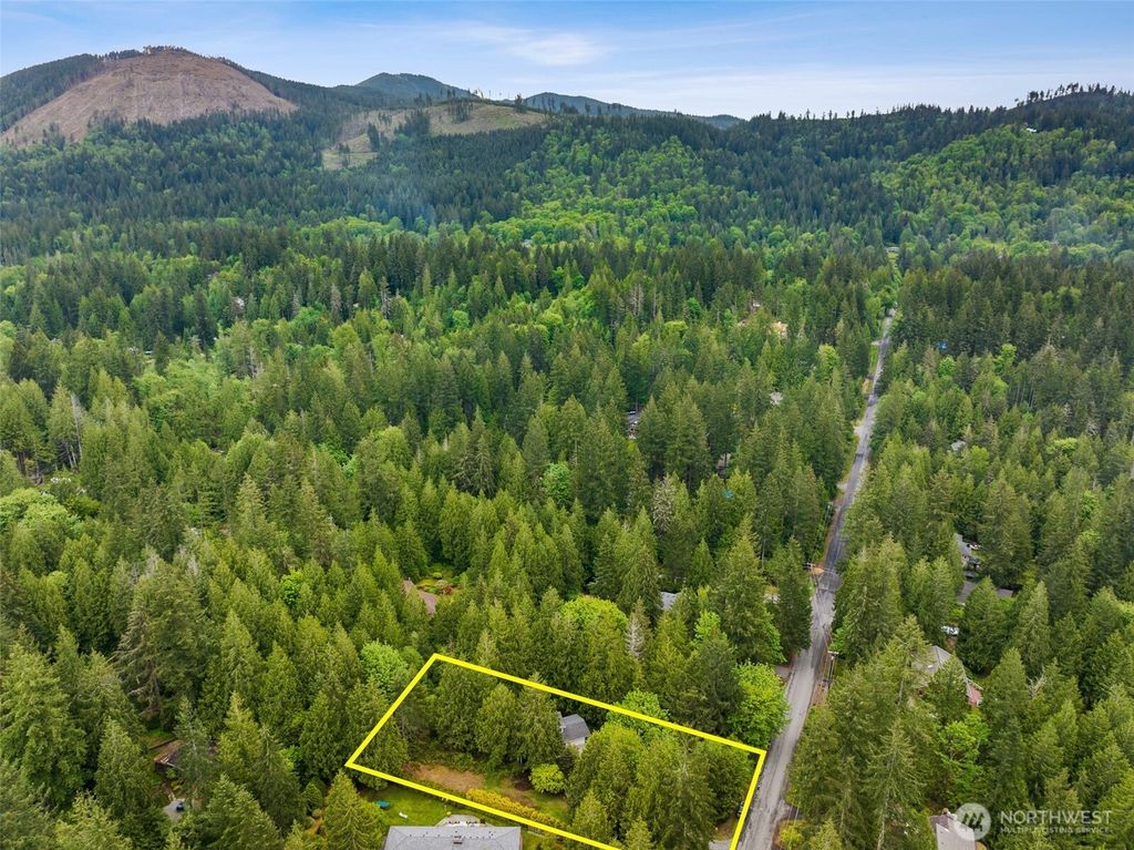 Photo of 25820 SE 152 Street, Issaquah, WA 98027 (MLS # 2379273)