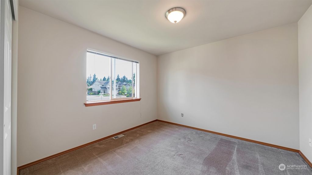 listing image 9364985413828713989
