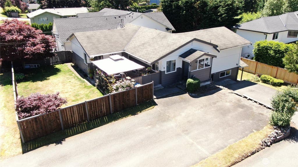 Photo of 1254 8th Avenue S, Edmonds, WA 98020 (MLS # 2536626)