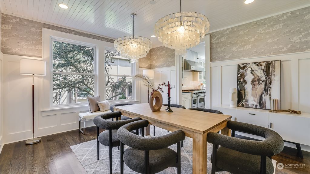 listing image 9368401225602389999