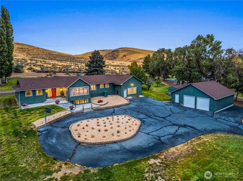 Photo of 5378 Painted Hills RD, Ephrata, WA 98823 (MLS # 2580442)