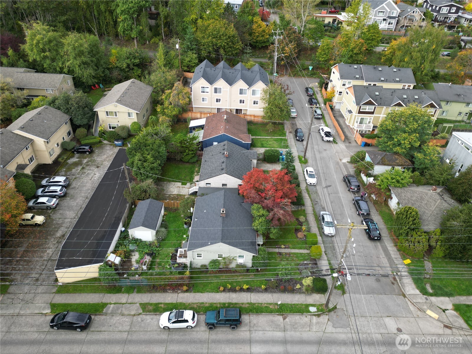 3907 NE 50th Street