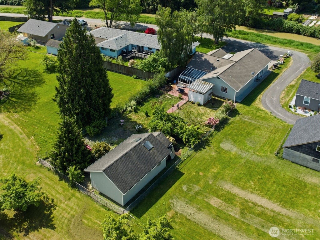 Photo of 3206 Olympia Way, Longview, WA 98632 (MLS # 2584934)