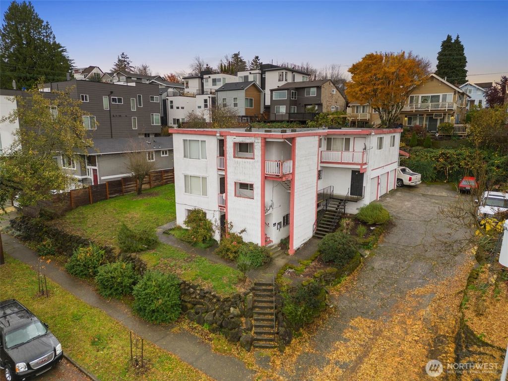 Photo of 812 29th Avenue S, Seattle, WA 98144 (MLS # 2420006)