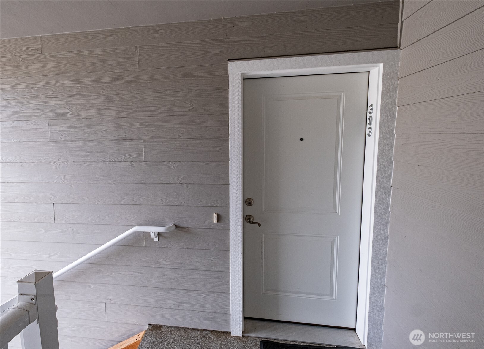 1651 SW Mulberry E303