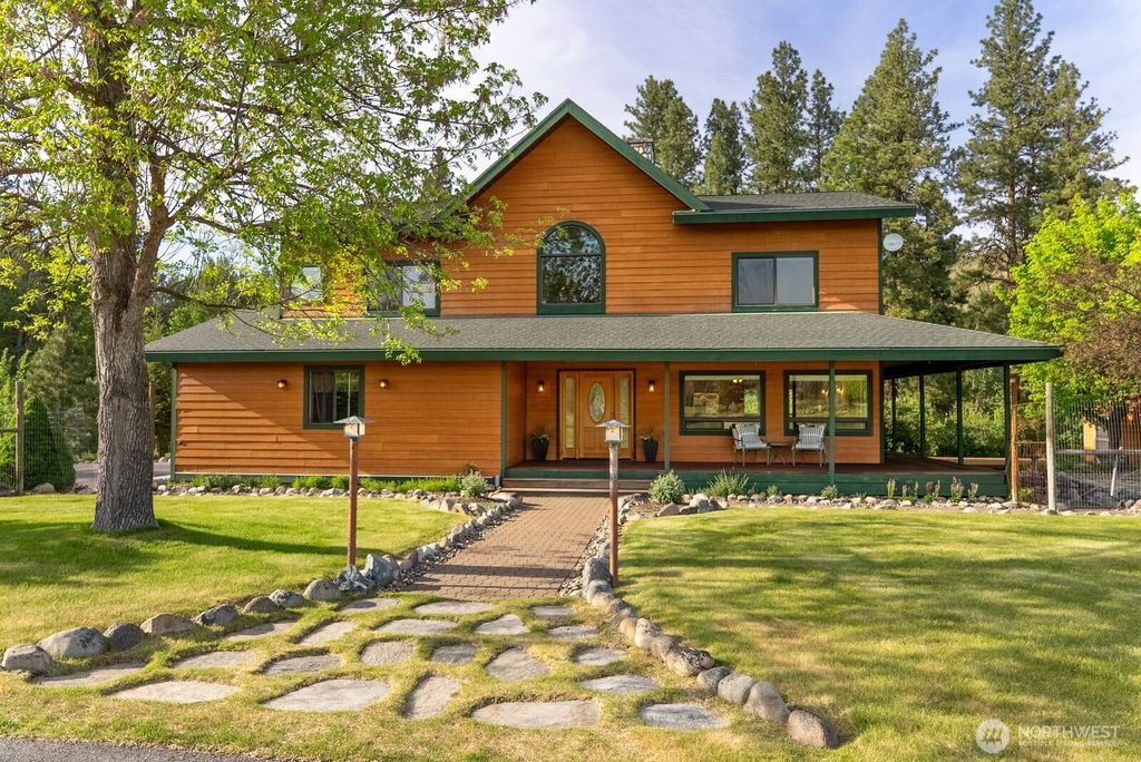 Photo of 19 Mariposa Lane, Winthrop, WA 98862 (MLS # 2521855)
