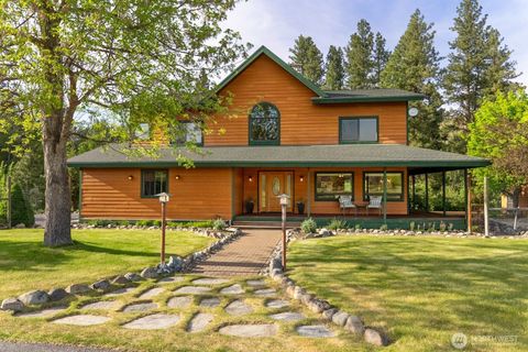 Photo of 19 Mariposa Lane, Winthrop, WA 98862 (MLS # 2521855)