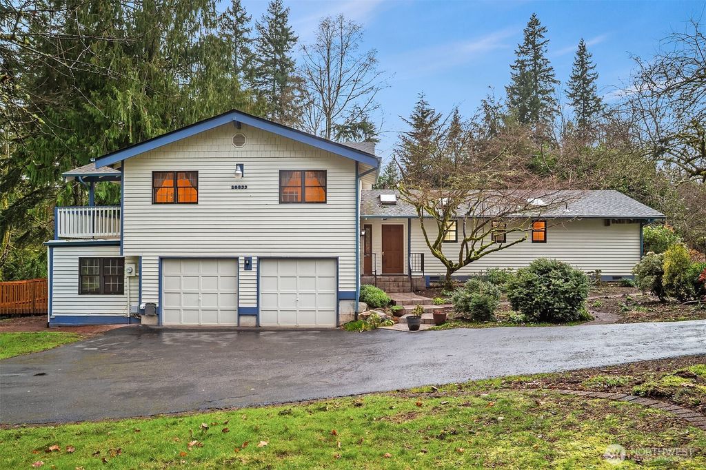 Photo of 28033 194th Place SE, Kent, WA 98042 (MLS # 2482373)