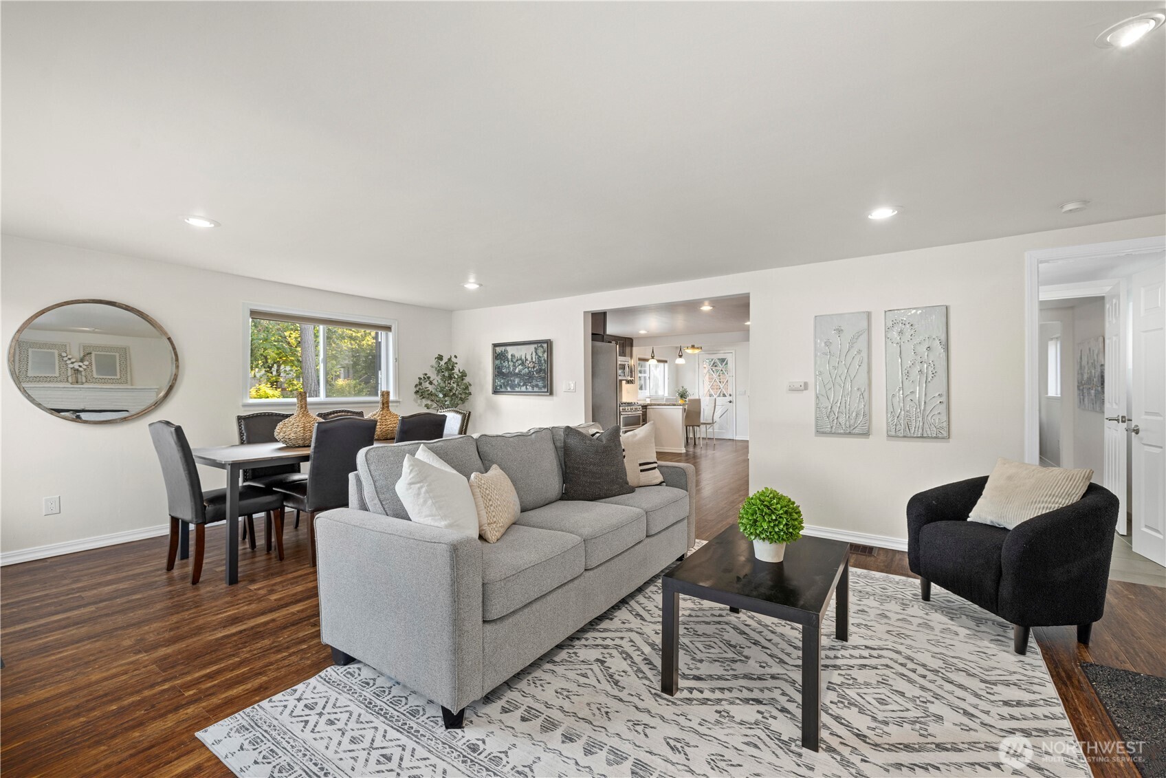 15245 Fremont Avenue N